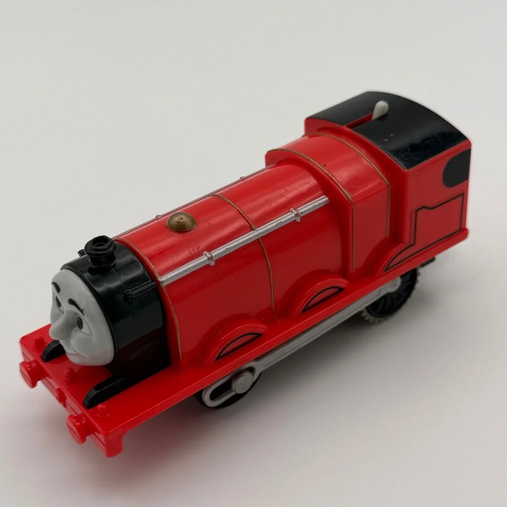Thomas & Friends James Motorized Train‎ Engine Red TrackMaster Mattel
